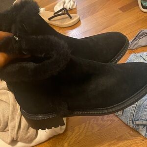 Aquatalia Black Winter Boots with Fur Trim